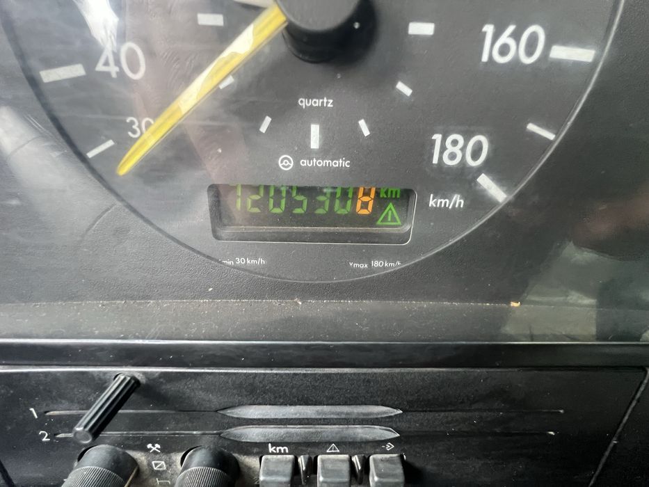 Mercedes-sprinter 412d