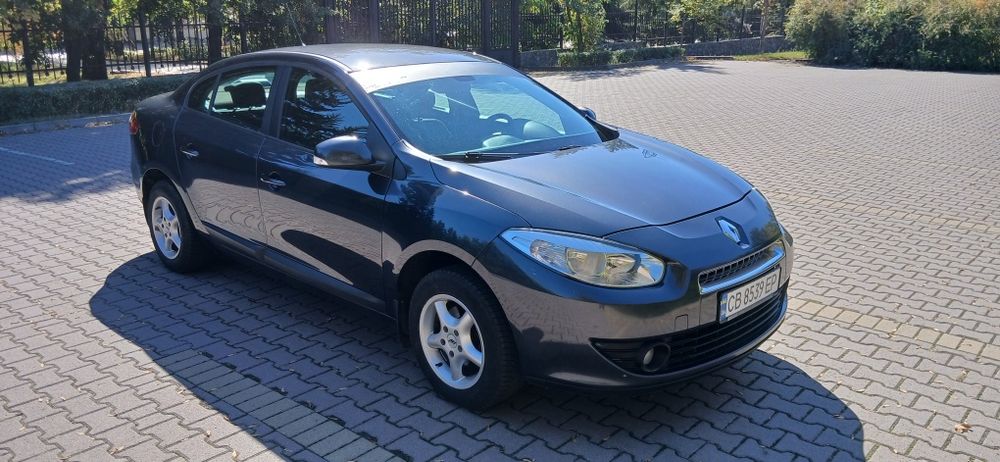Продам Рено Флюенс