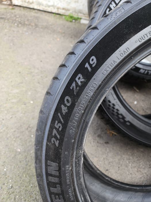Michelin 285/40 r19  пара