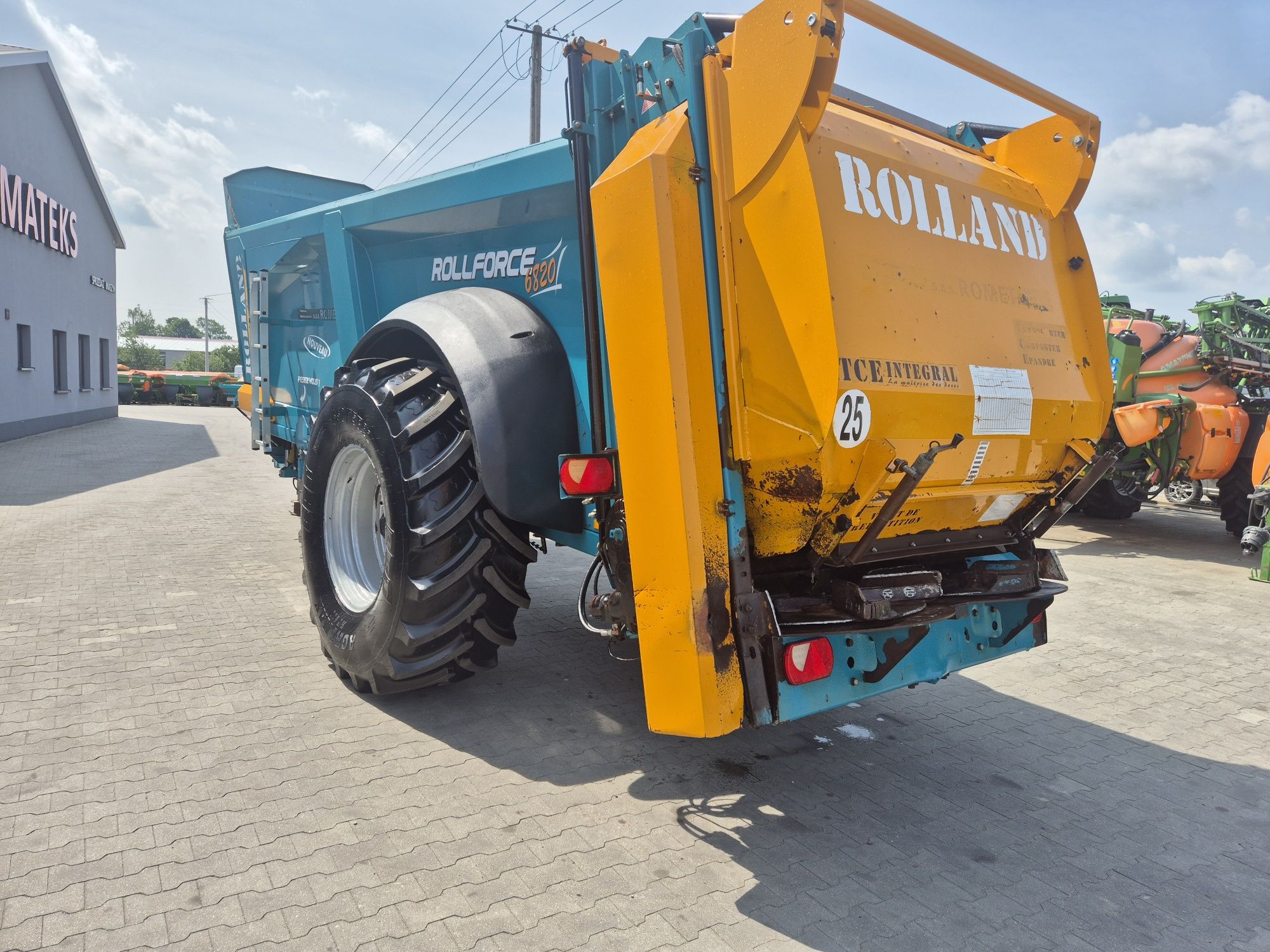 Rozrzutnik Obornika Rolland 6820 RollForce 20m3 Talerze do Wapna