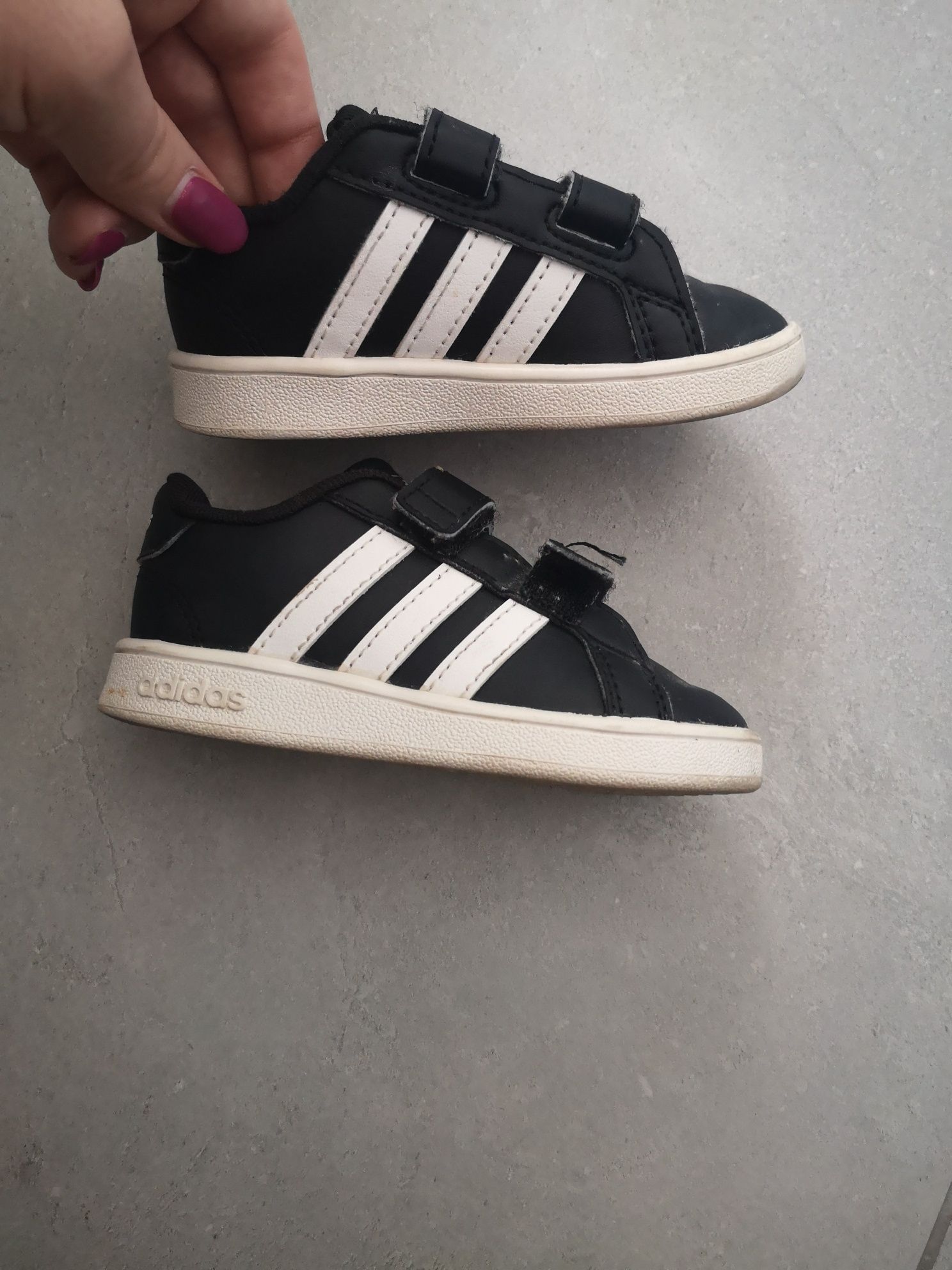 Buty adidas 24 stan bdb