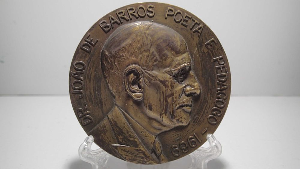 Medalha em Bronze Drº João de Barros