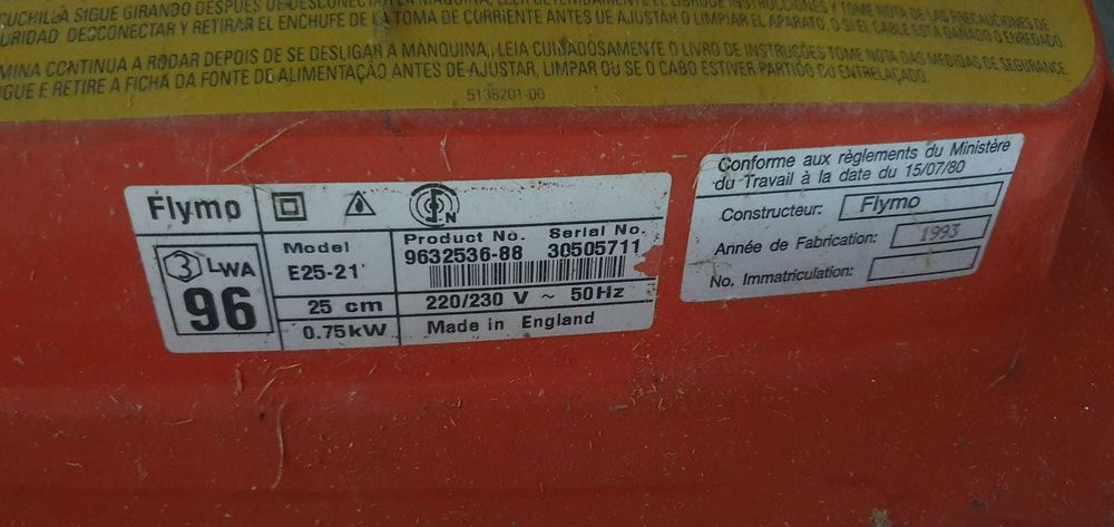 Roçadora Flymo E25-21 – 0.75kW – Made in England