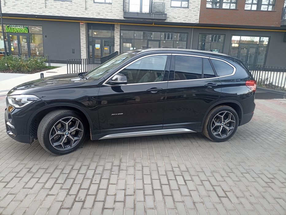 Продам BMW X1 2.0