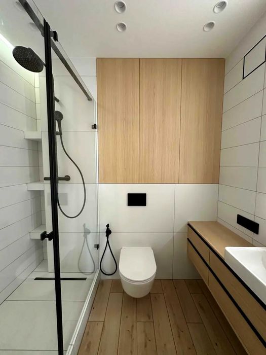 Продаж 2к з якісним ремонтом Дніпровська наб 20а ЖК Seven