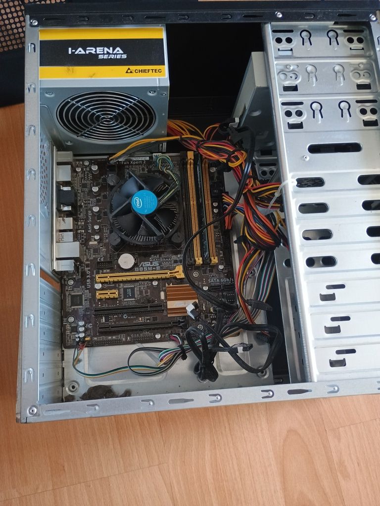 Komputer stacjonarny i3-4170 3.7 GHz
