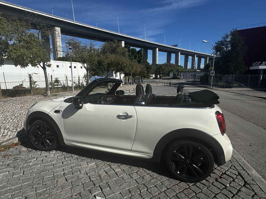 Mini John Cooper Works Caprio