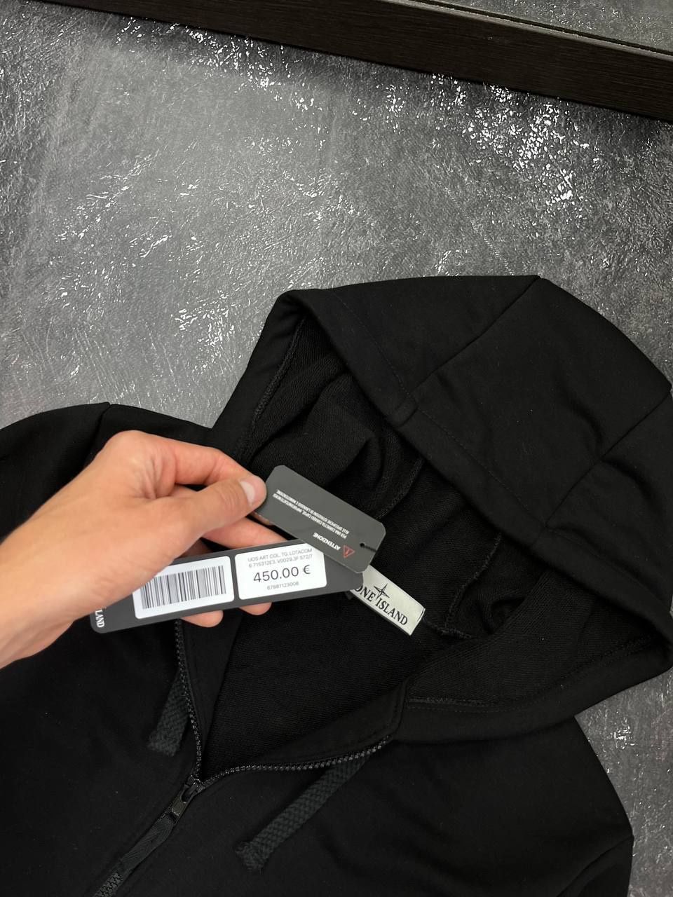 STONE ISLAND black zip hoodie