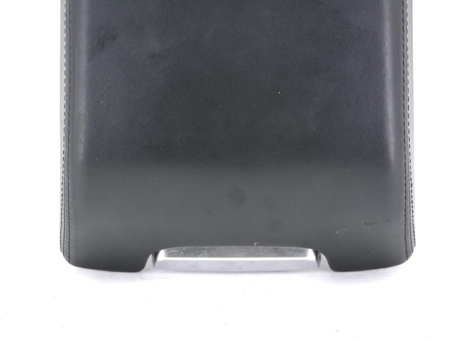 Підлокітник LAND ROVER RANGE ROVER SPORT L320 2005-2009 FJB500980PVJ