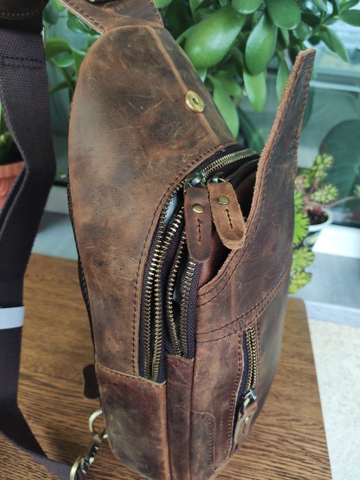 Кожаная мужская Сумка - Слинг. Dark Brown.