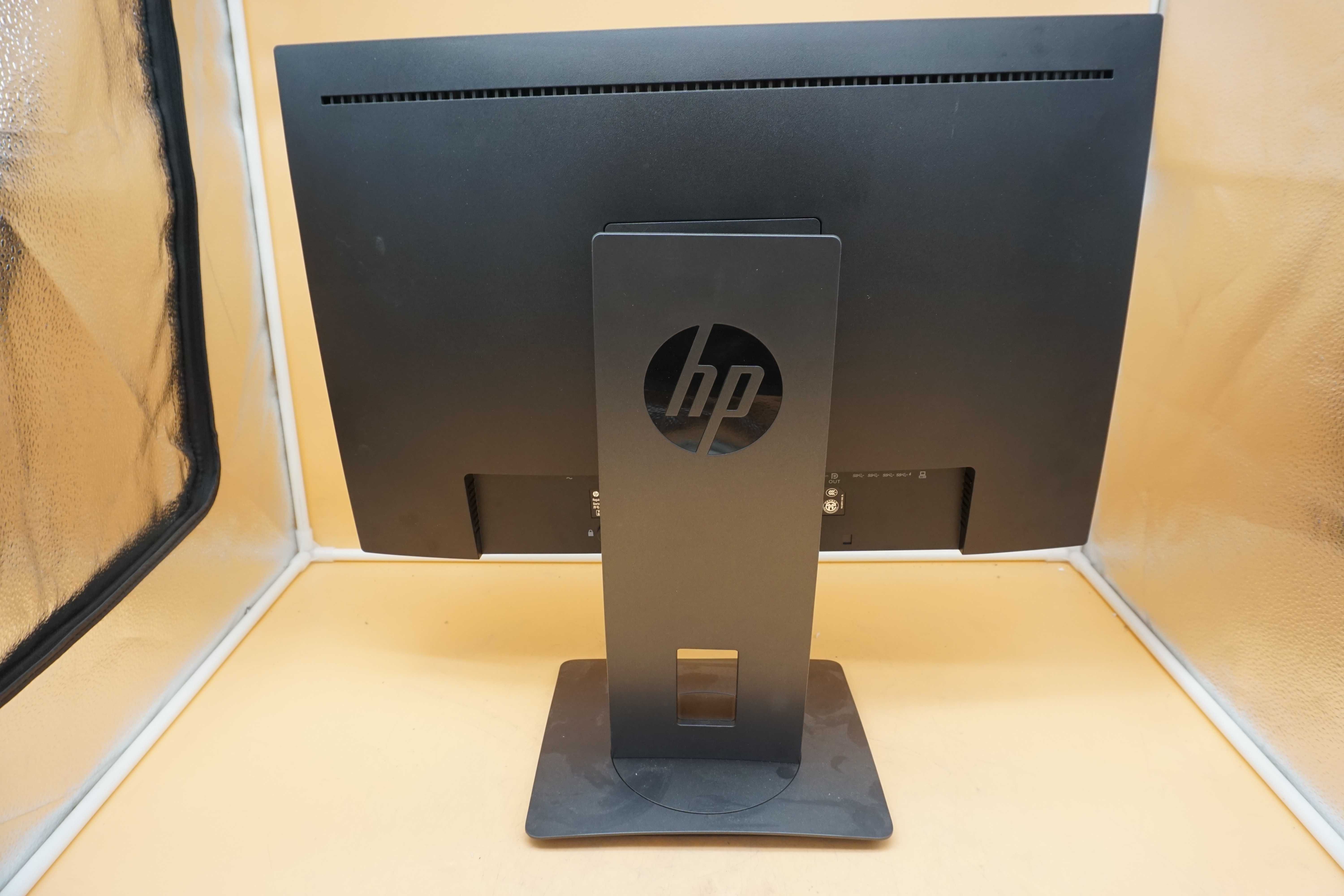 Monitor HP Z24n  HUB USB 3.0 Pivot Monitor 24 IPS
