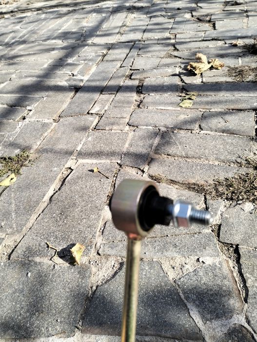 Стойки стабилизатора