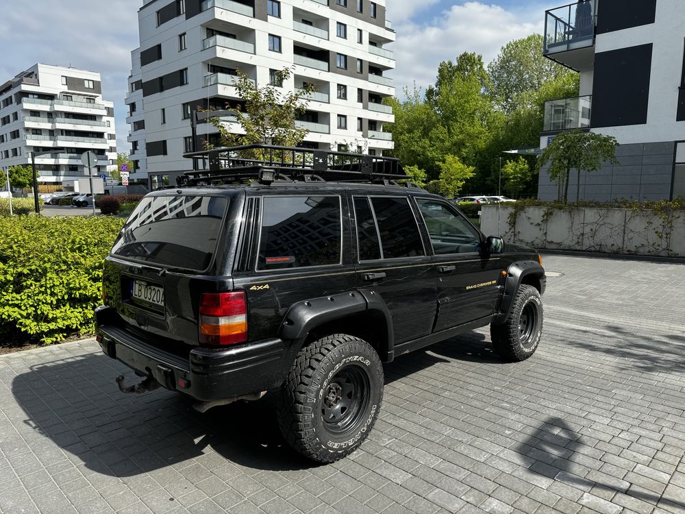 Jeep zj 5.2 limited LPG lift AT