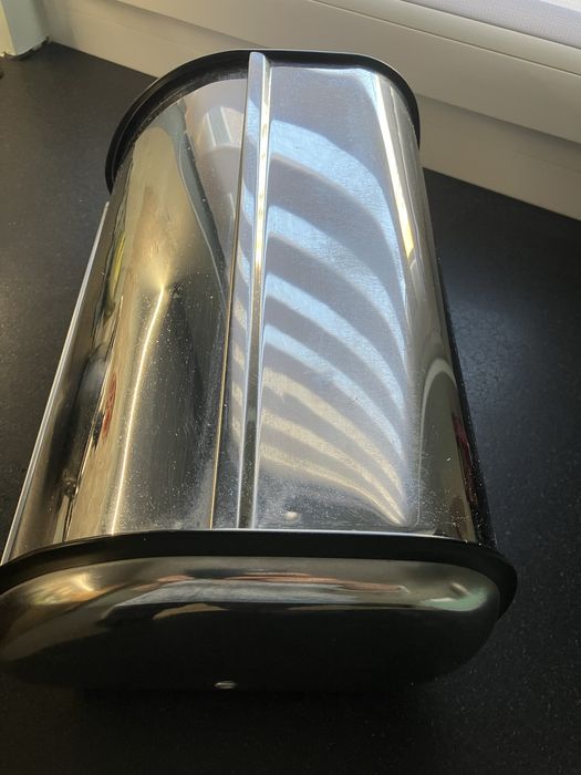 Chlebak metalowy pojemnik na chleb