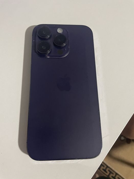 Продам iphone 14 pro