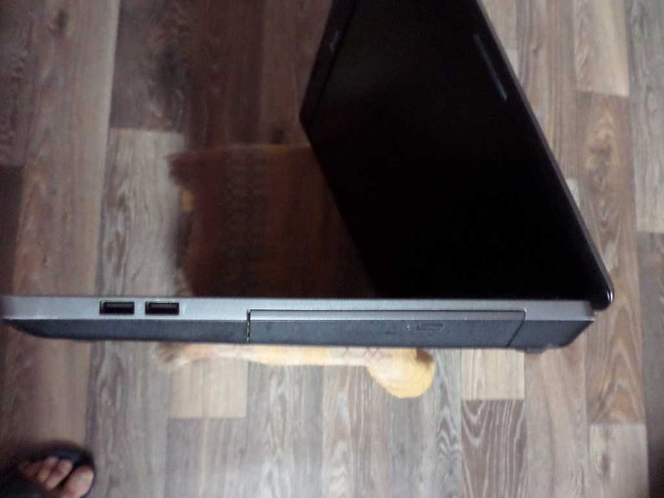 ноутбук Hp probook 4740s , core i3 , память 4/750Гб.