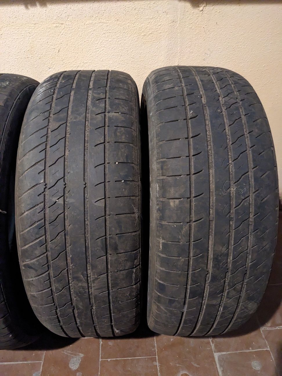 Резина лето 225/55 R17