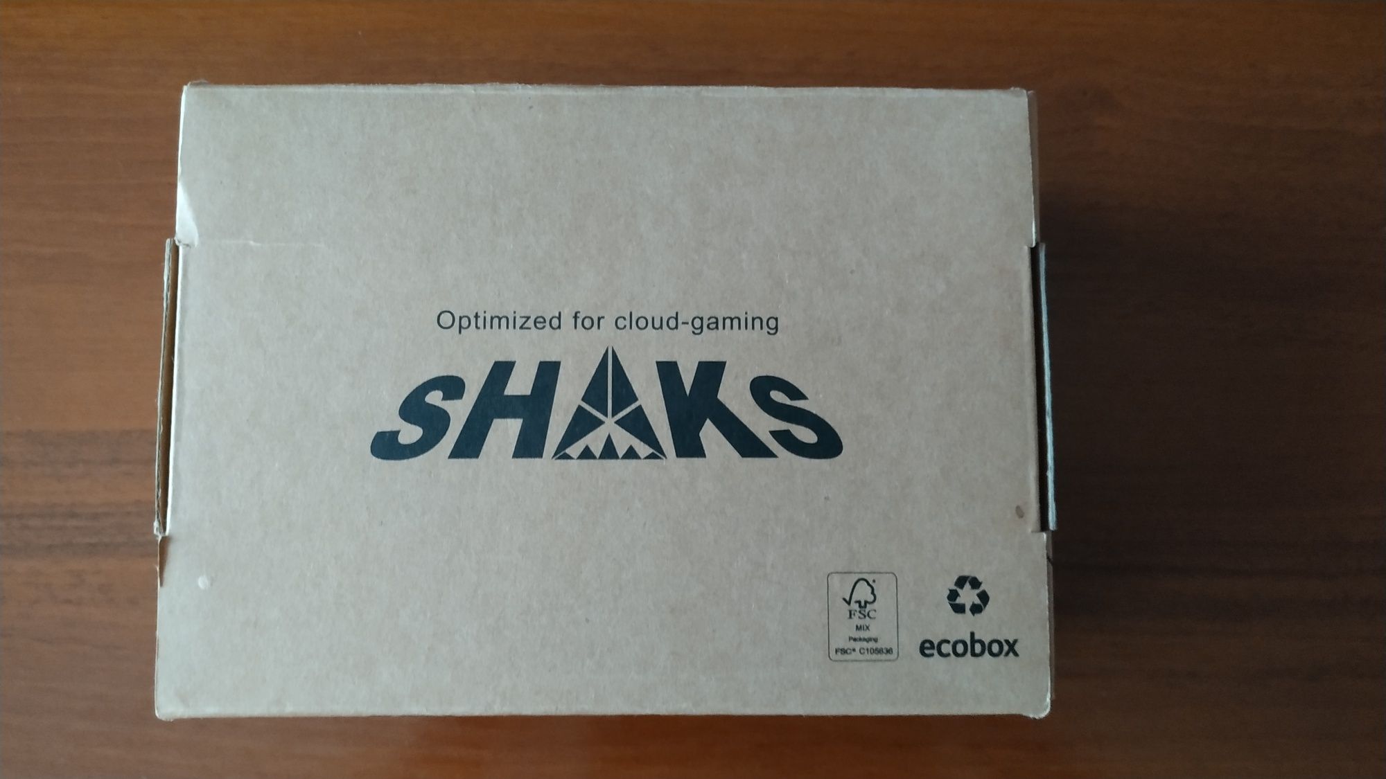 Nowy Pad gamingowy Shaks S2i z uchwytem na smartfon.