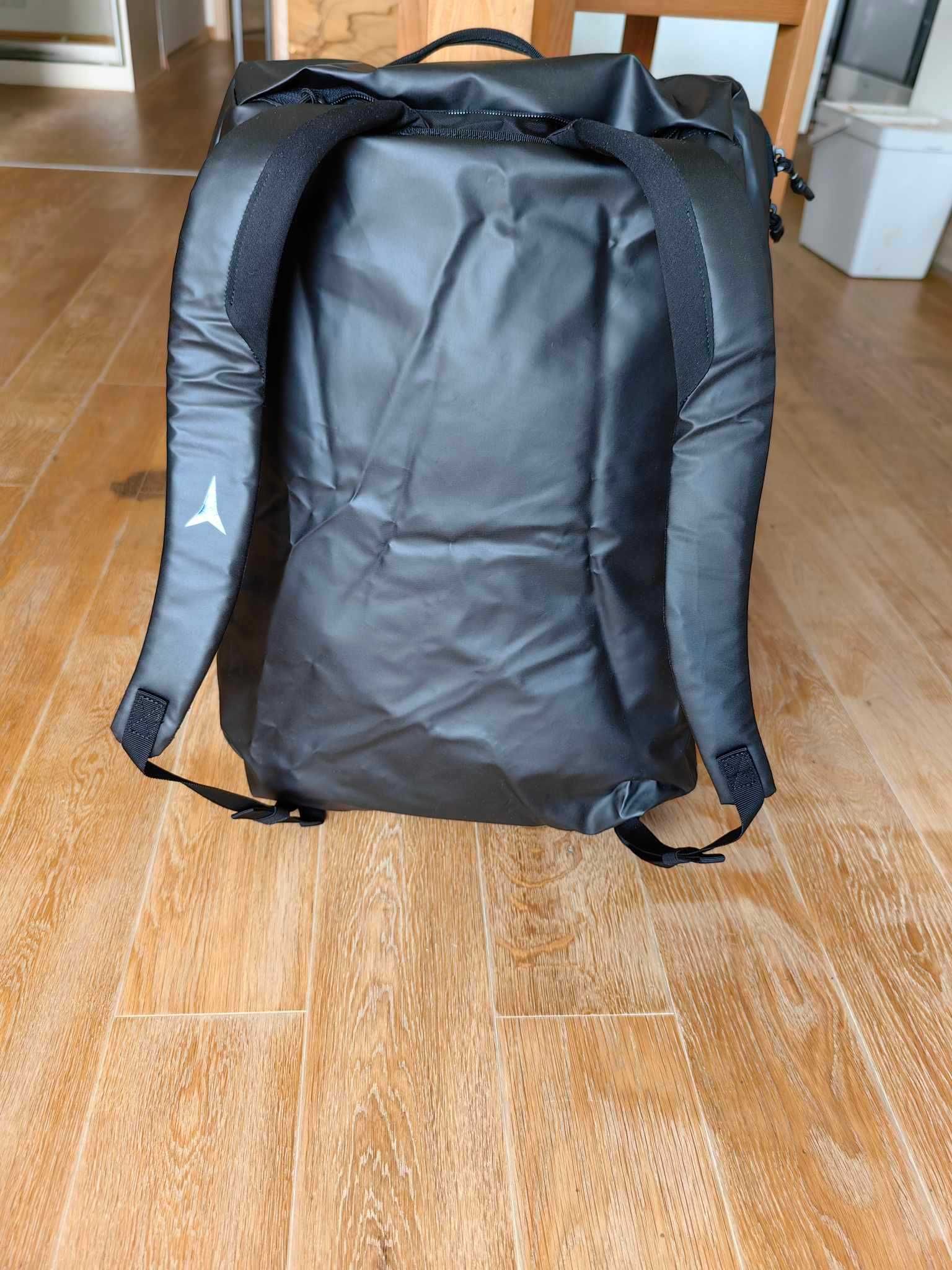 Plecak torba Atomic podróżna 60 L wodoodporna Backpack Bag