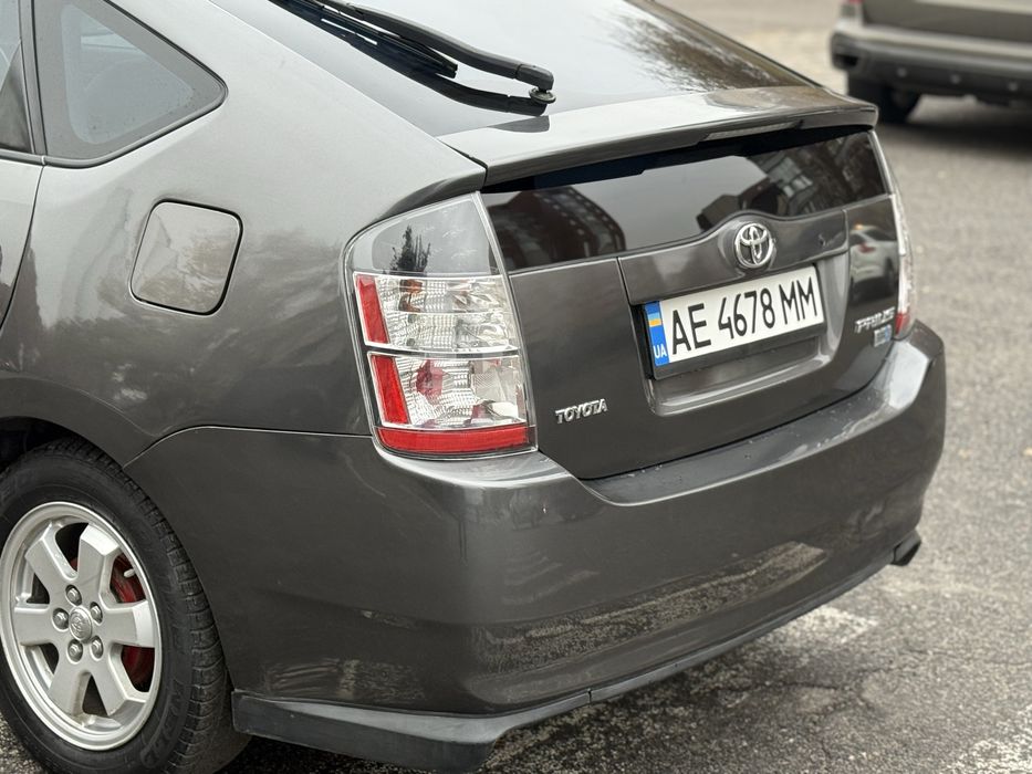 Toyota Prius в отличном состоянии
