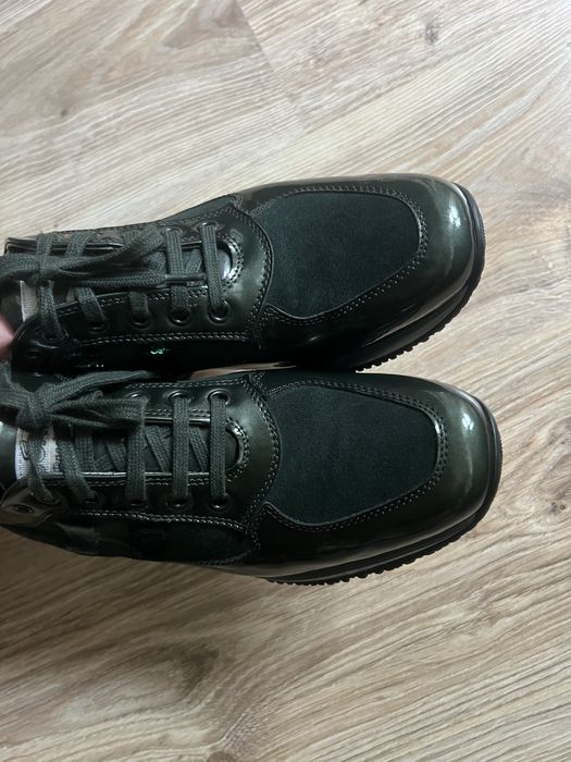 Жіночі оригінальні кроссівки Hogan 37 розмір