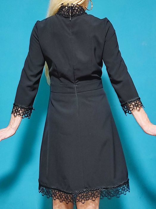 Платье женское черное Vintages