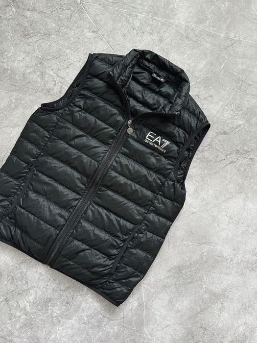 Мужская жилетка Emporio Armani EA7. Оригинал.