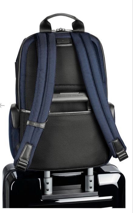 PORSCHE DESIGN Рюкзак Roadster Pro L