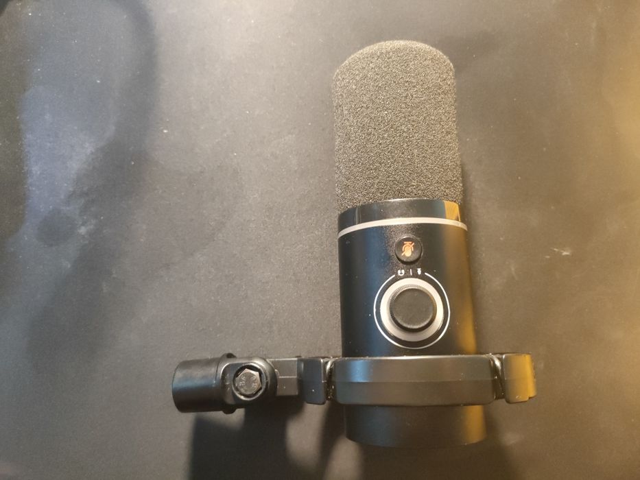 Mikrofon Maono pd200x