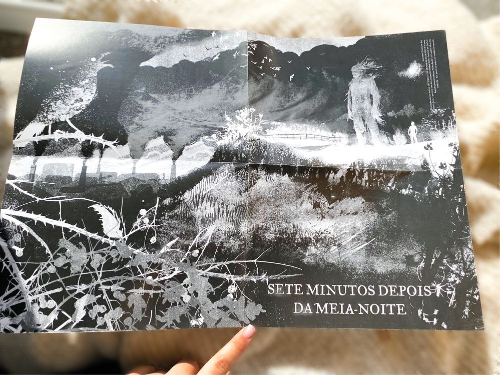 Livro “Sete Minutos Depois da Meia-Noite”, Patrick Ness C/ POSTER