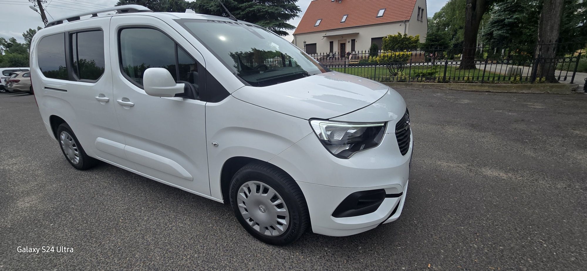 Opel Combo 1.5 d 102hp