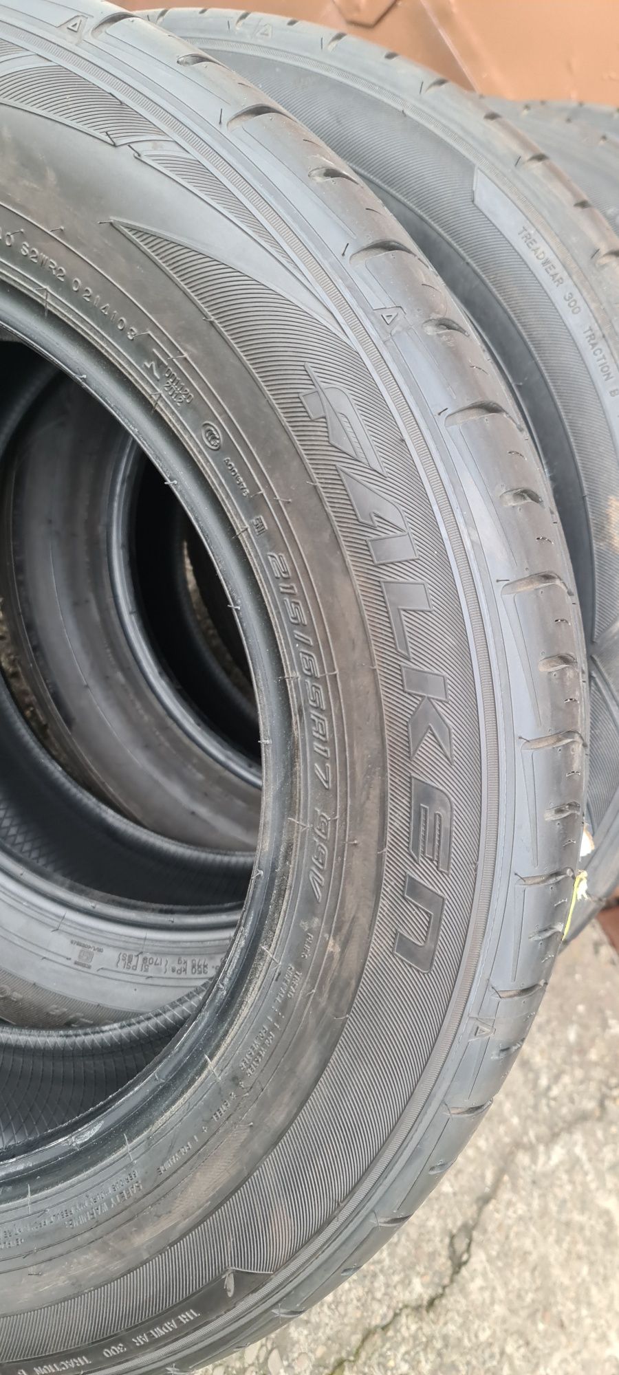 Шини нові FALKEN 215/65r17 99v 2018рік