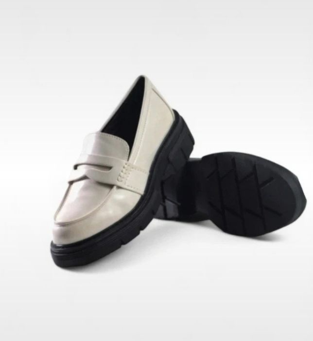 Mokasyny Loafersy Marco Tozzi na platformie 40