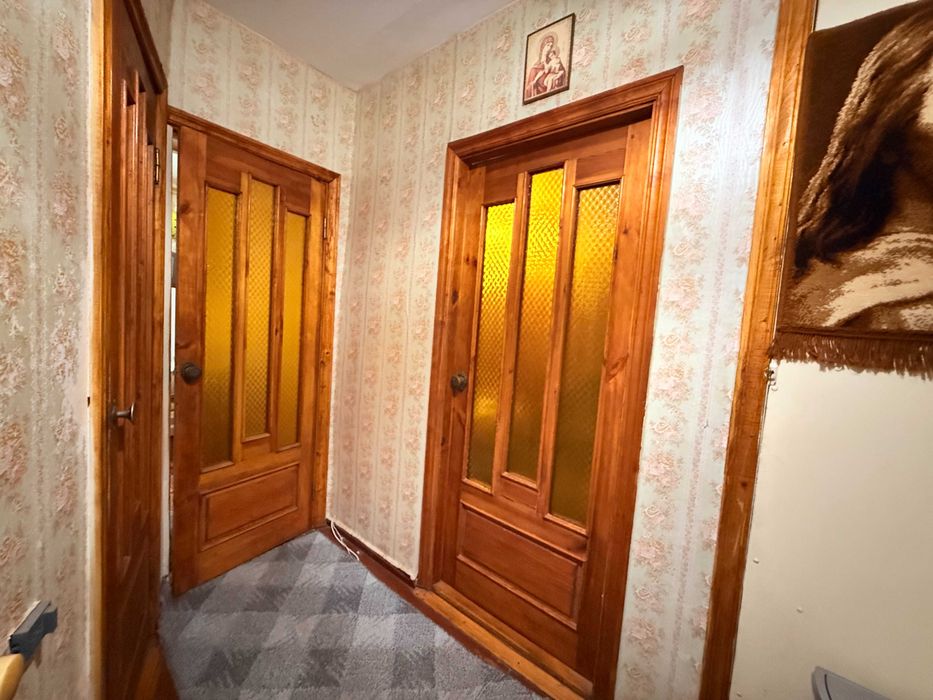 Продам 1-кімнатну квартира на Гречанах