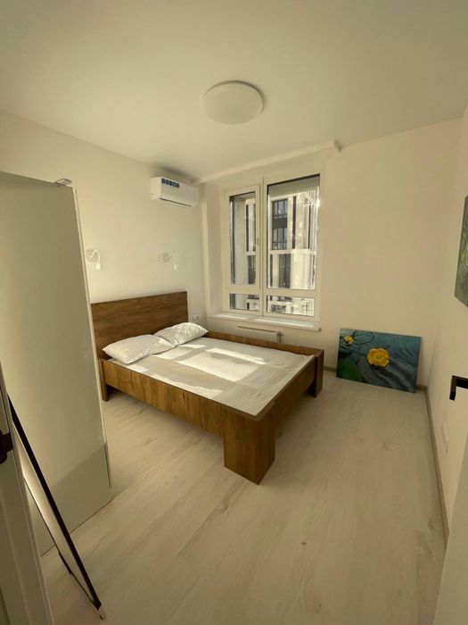 Генератор ЖК Славутич студія + спальня метро Зарічна 4к1 оренда