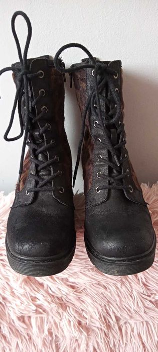 Botki z wzorem panterka 37