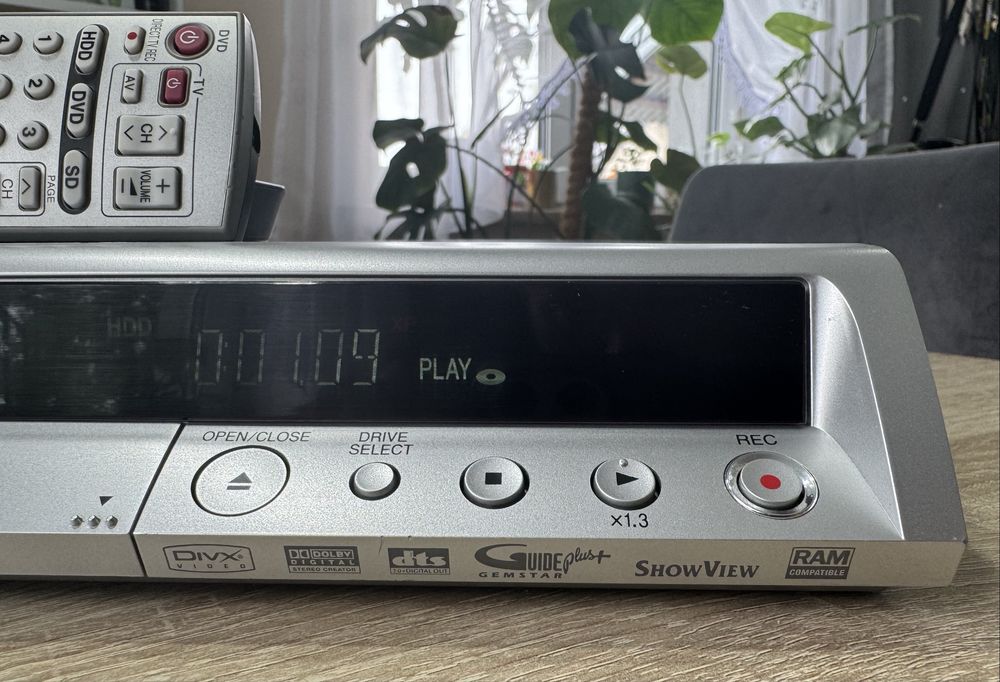 Panasonic DMR-EH55 #Nagrywarka DVD HDD #160GB #SD #DivX #DV-in #Pilot