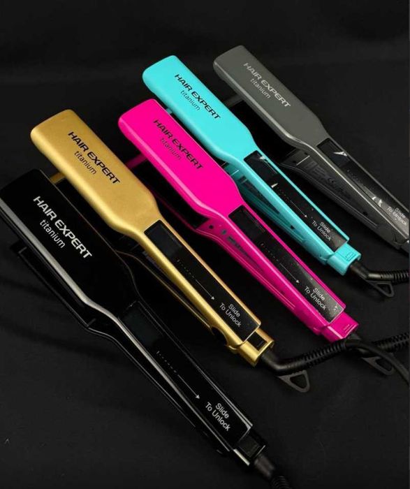 Титанові вирівнювачі Hair Expert з широкими пластинами