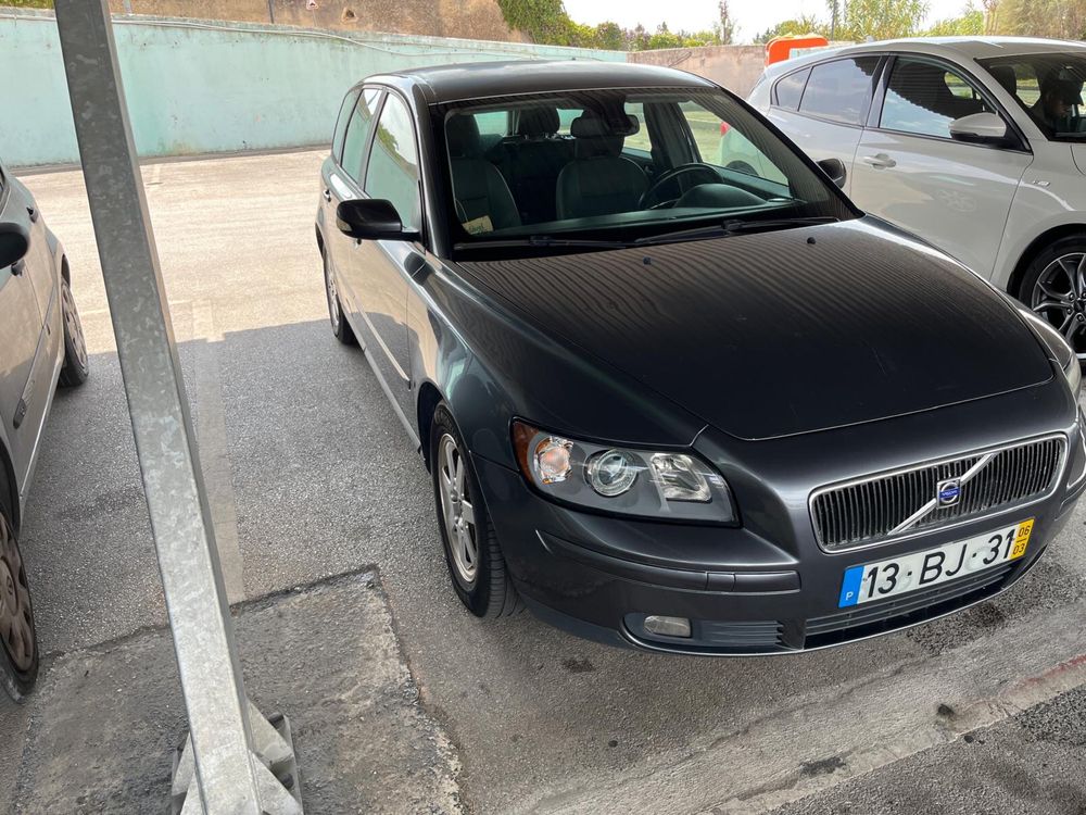 Carrinha Volvo v50 2006