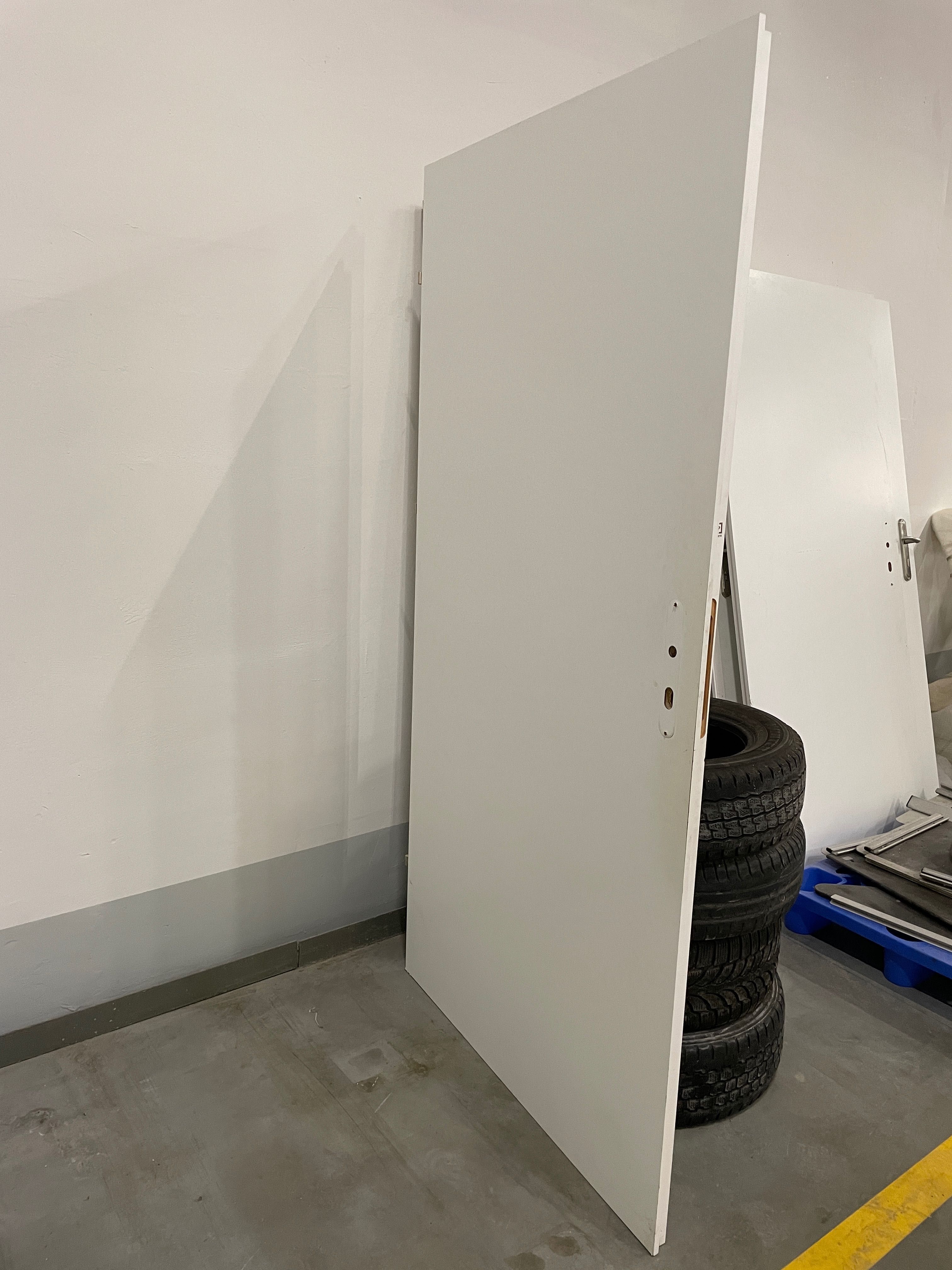 Drzwi wewnętrzne białe - Porta z płyty wiórowej / lewe / 90 cm