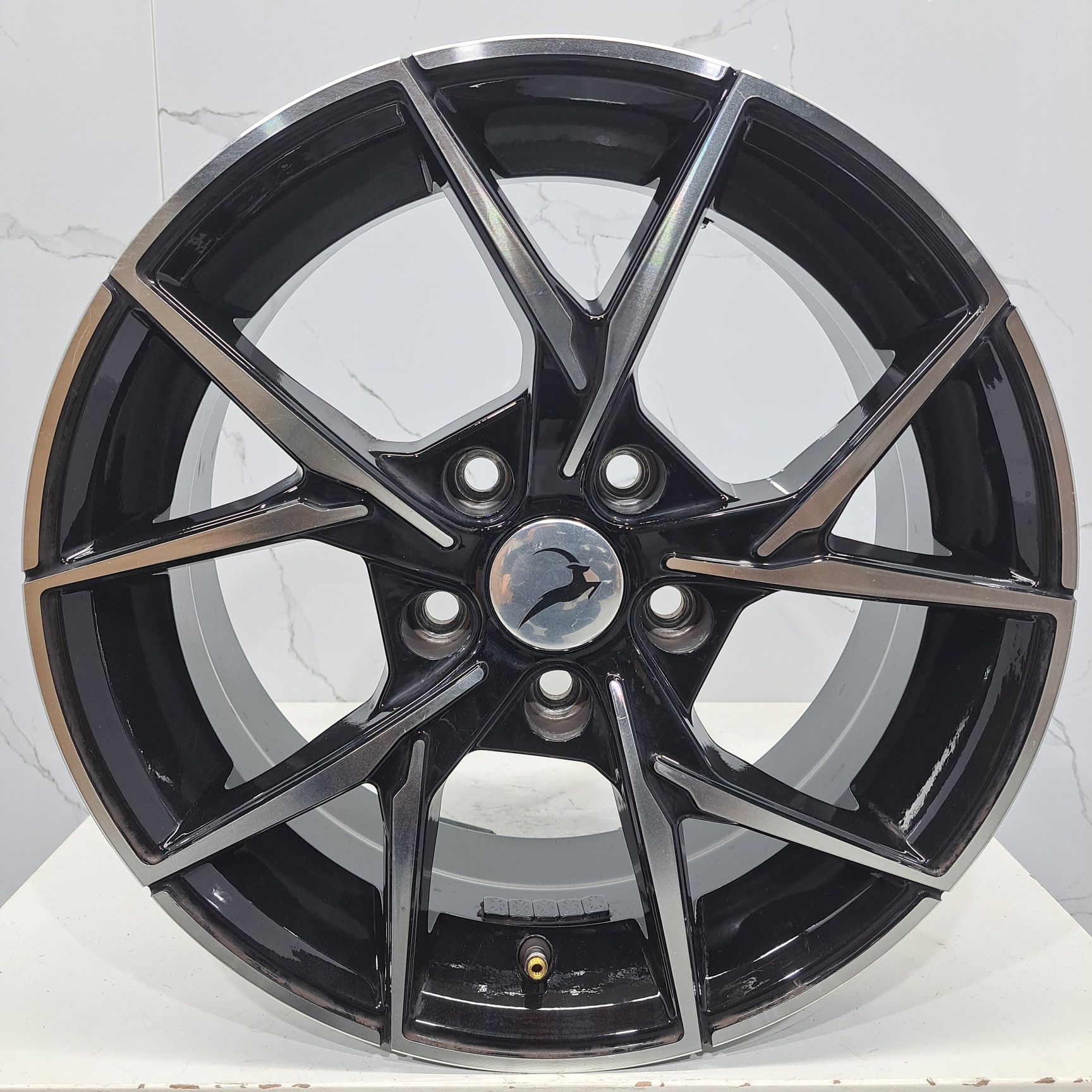 Jantes 15" Fav-1 Peugeot Citroën Renault Toyota 5x108