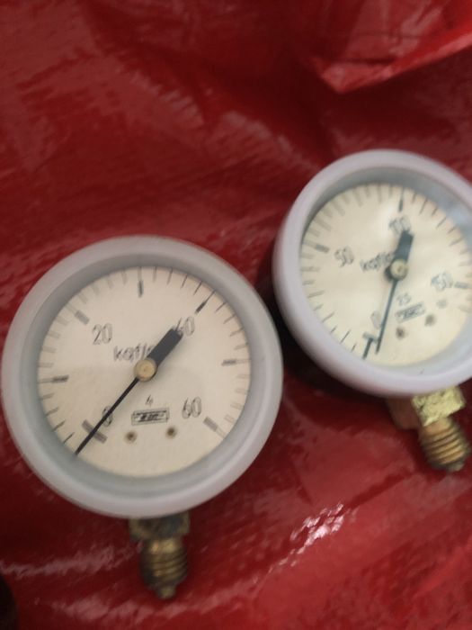 Манометри МТП-1М разние
