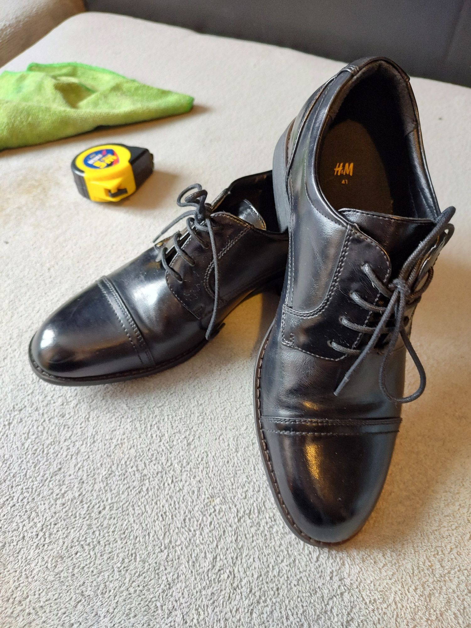 Garnitur Reserved size 48 dla chłopaka buty H&M koszula Egzamin