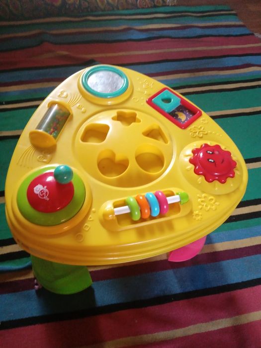 Развивающий столик