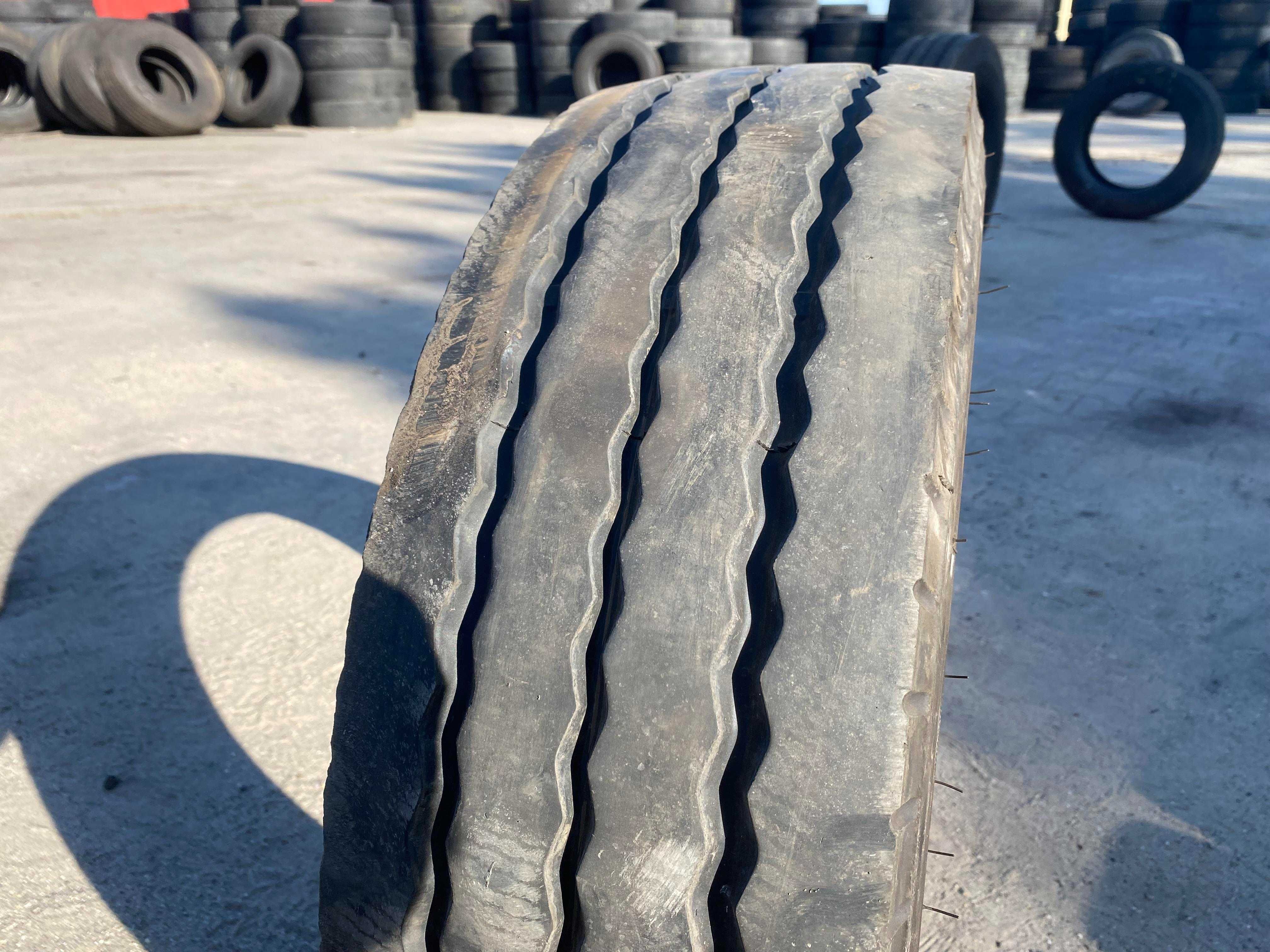 205/65R17.5 Opona BRIDGESTONE R-TRAILER 001  8-9mm Naczepa