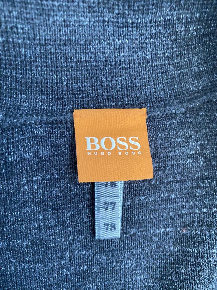 Джемпер, кофта Hugo Boss S (44-46)