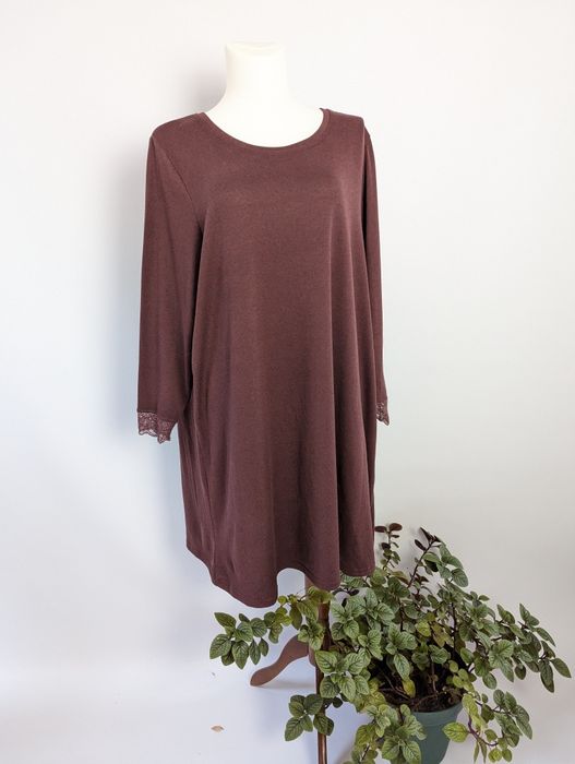 Nowa sukienka dzianinowa baklazanowa  koronkowe wstawki rozszerzana XL