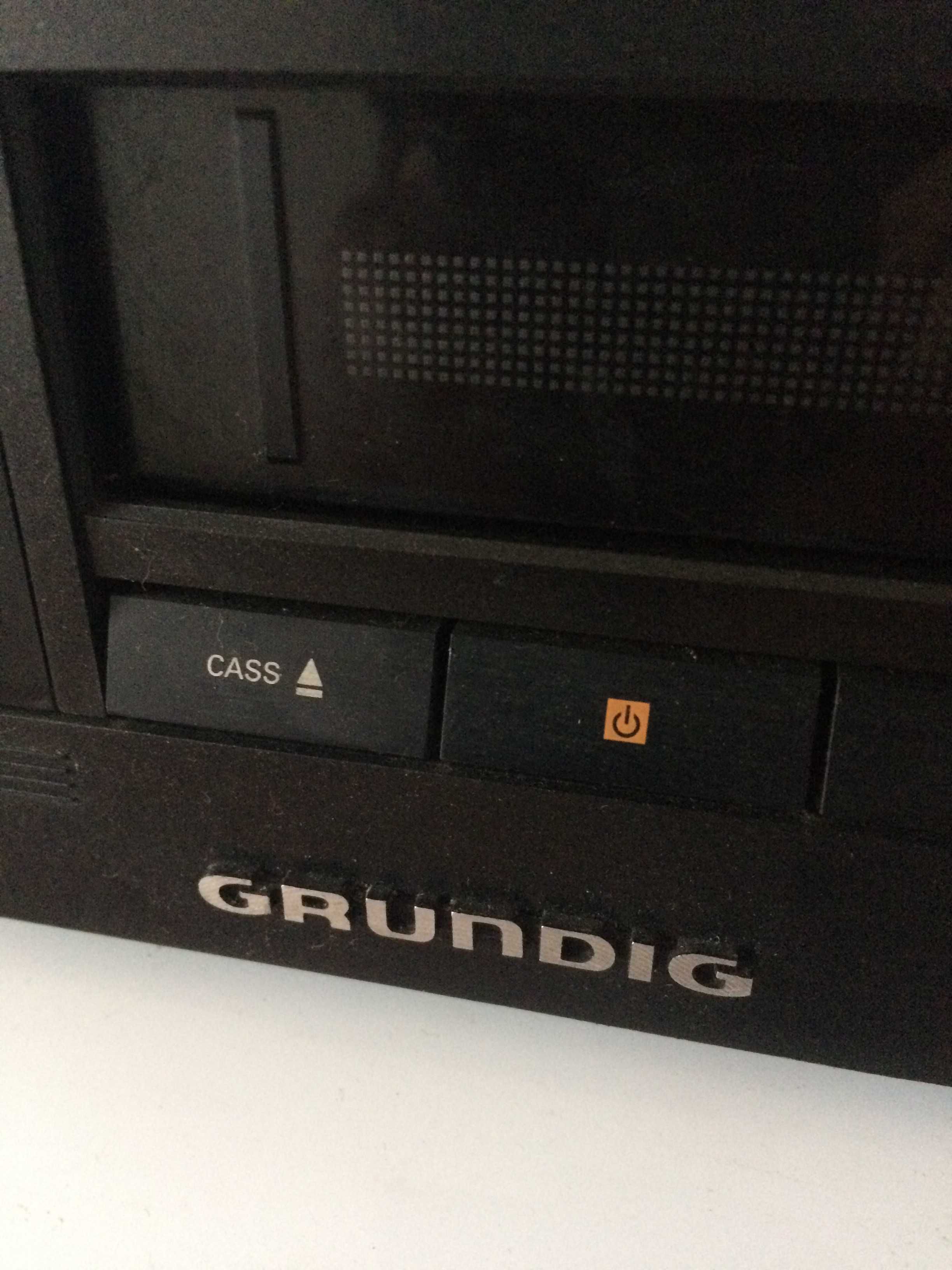 grundig us530ups видеотехніка