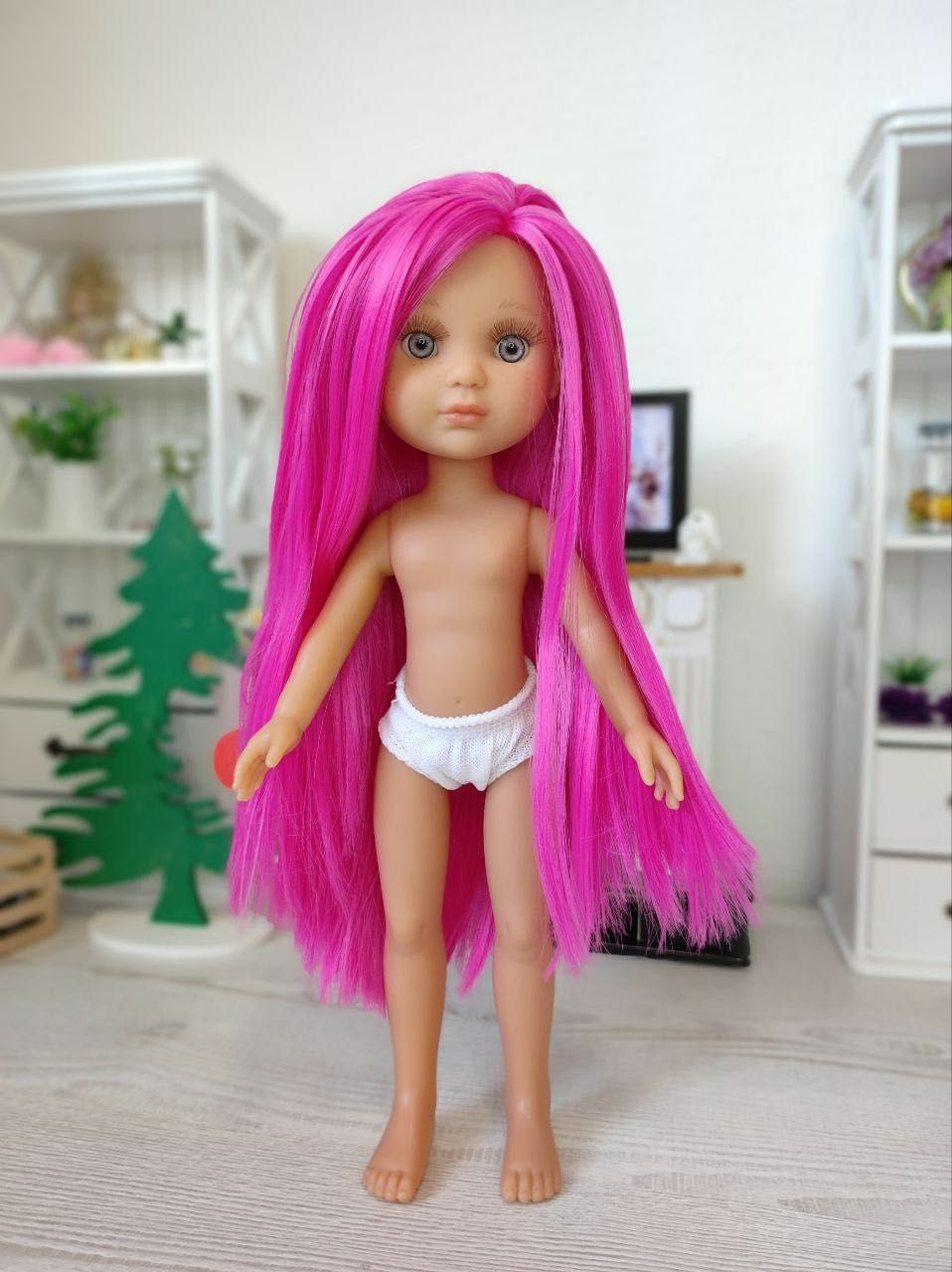 Кукла виниловая с розовыми волосами Eva Berjuan без одежды, 35 см