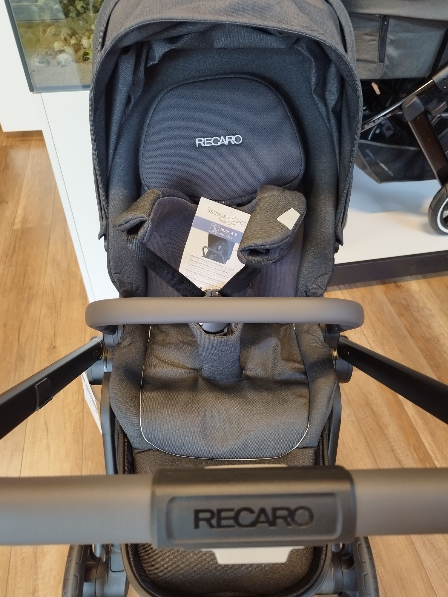 Wózek Recaro Celona 2w1 czarny Mat Black